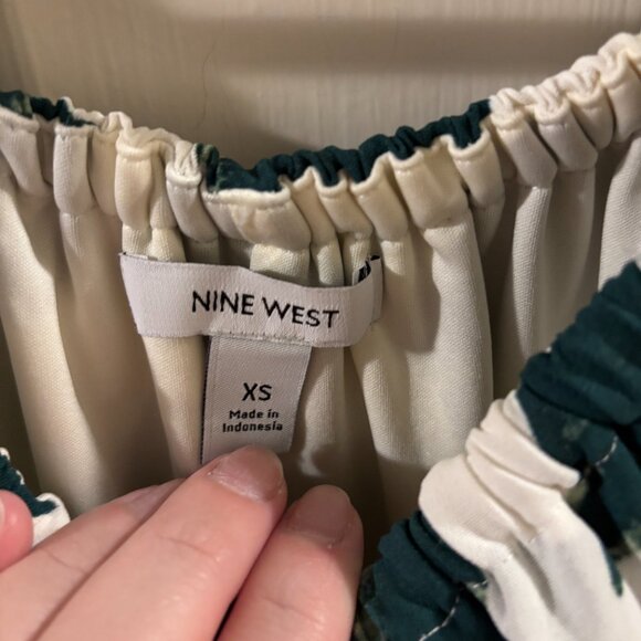 NINE WEST Green and White Spotted Women's Dress ~ XS ~ NWOT - Picture 3 of 4